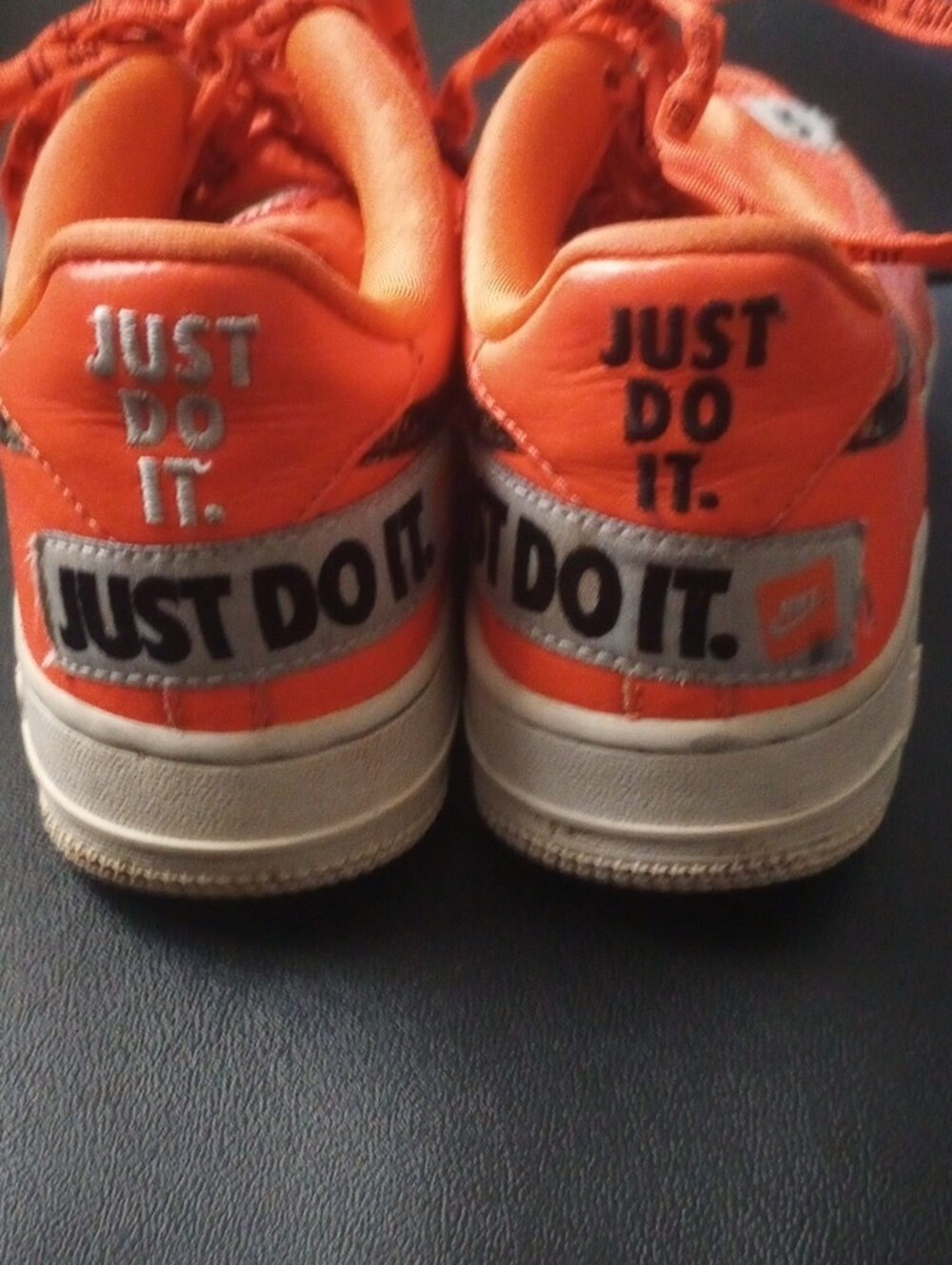 Nike Kids Orange Low Top Sneakers with 'Just Do It' Accents Sz 5.5Y - Picture 4 of 16